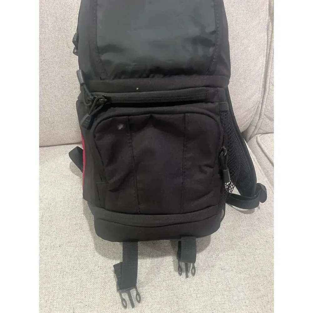 Lowepro Fastpack 100 Camera Bag Backpack - Black Red - Case